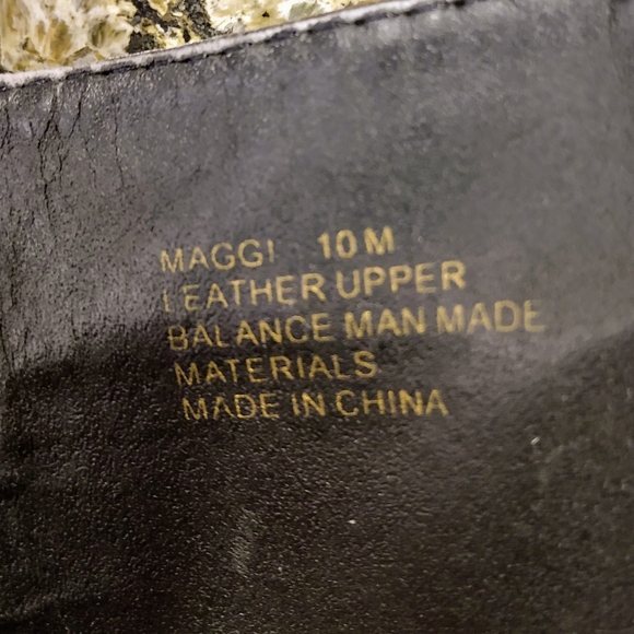 Me Too Brown Leather Mid Calf Boots. - Picture 5 of 5